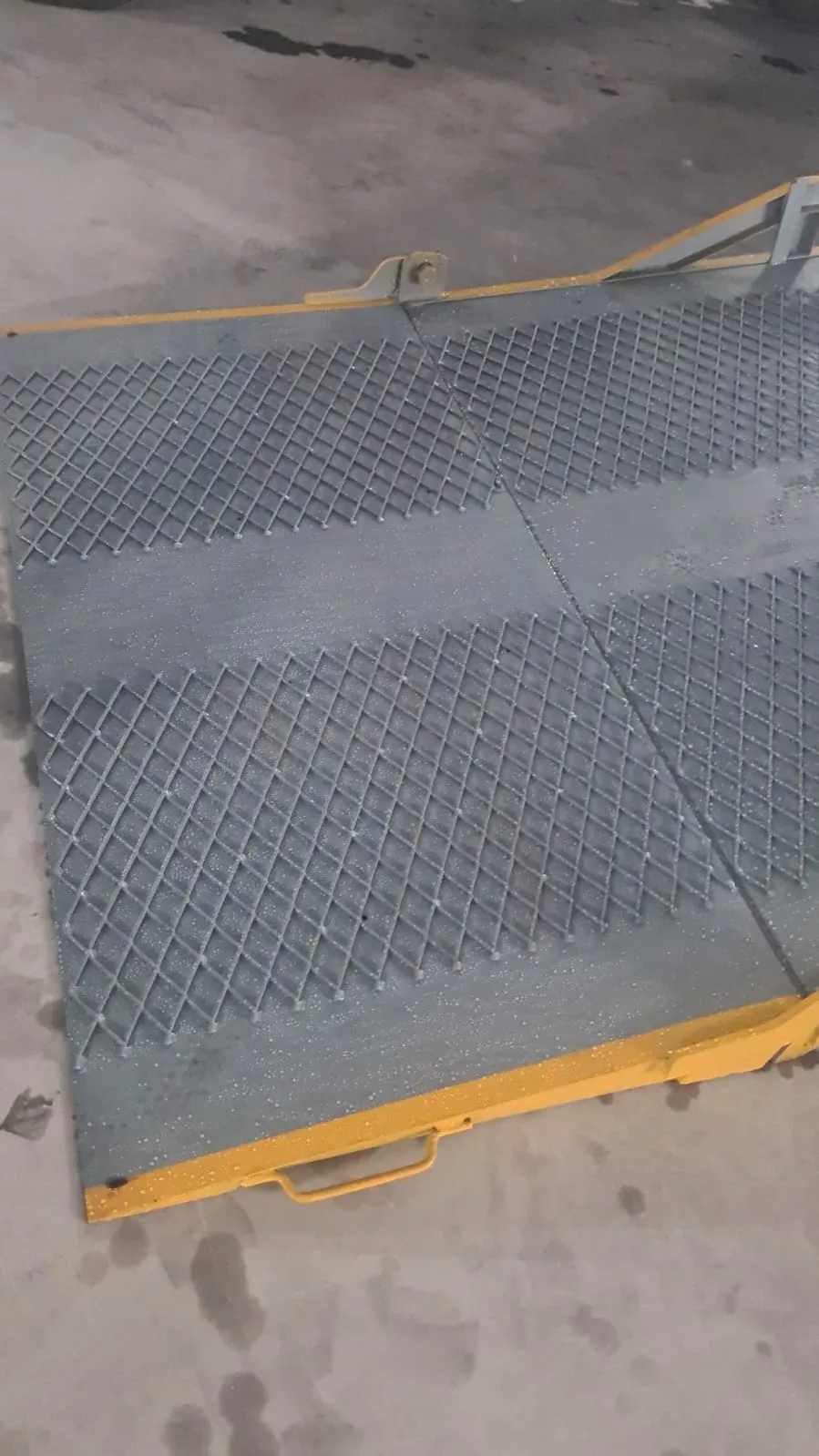 Aiko 8 Ton Movable Loading Dock Ramp | Model : PT-DCQY8-0.4